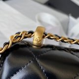 1:1 Replica AS2649 Calfskin & Gold-Tone Metal Flap Bag